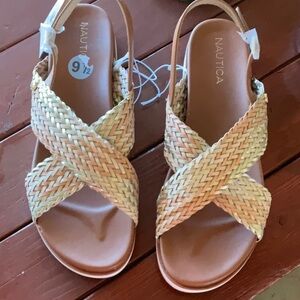 Nautica Women's Tan Woven Sandals. NWT Size 9.5